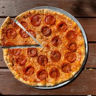 14" Pepperoni Pizza